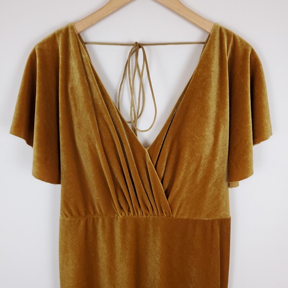 Jenny Yoo Ellis Velvet Open Back Dress - Picture 4 of 12